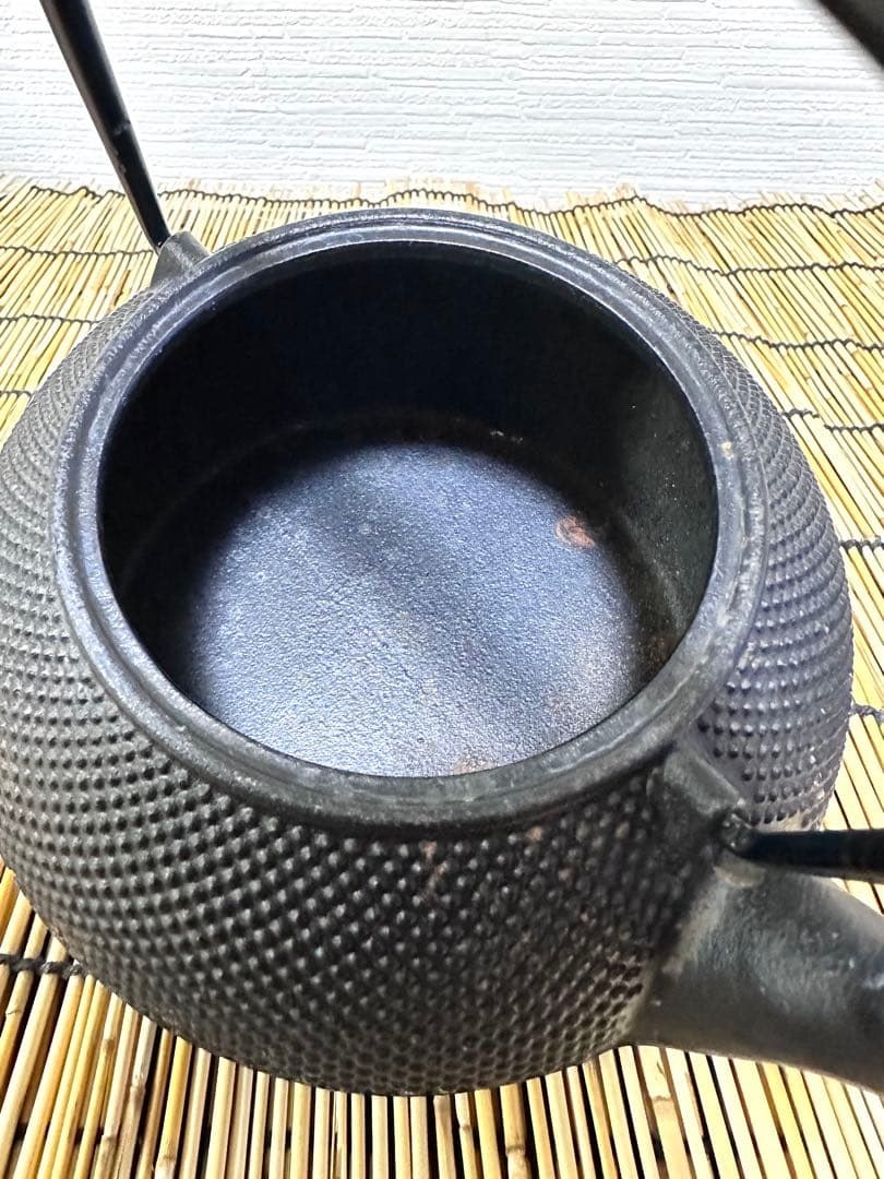 USED品 南部岩鋳造 10型アラレ IH対応品 南部鉄瓶 南部鉄器