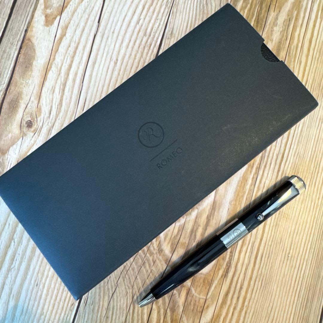 伊東屋ロメオ(ROMEO)No.3太軸イタリアンブルーボールペンメーカー保証あり