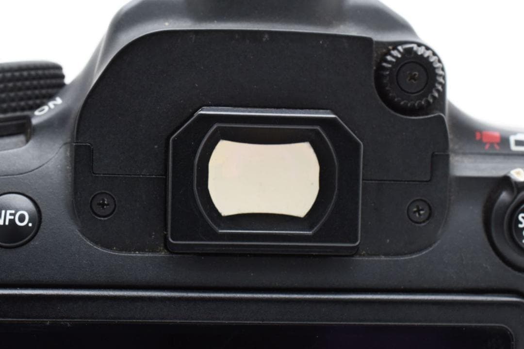 完動品 キャノン EOS 70D ダブルレンズキット/ガラスフィルム/SD32