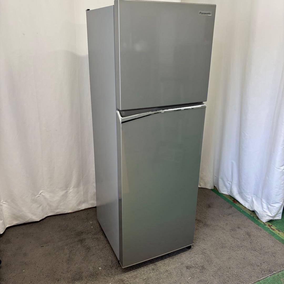 ★992　冷蔵庫　パナソニック　200-300ℓ　大きめ　設置無料　中古　綺麗
