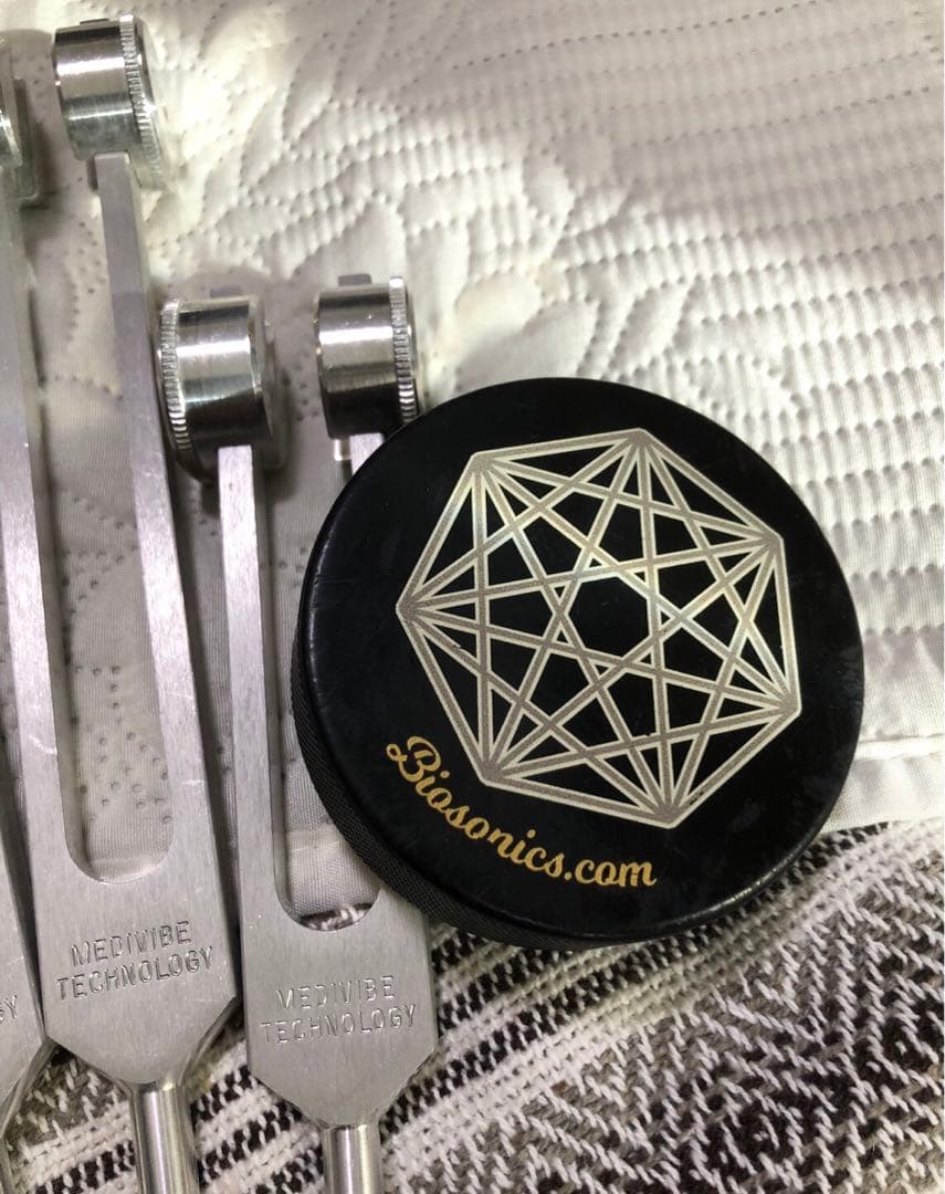 MEDIVIBE社 ボーンチューナー＋ボーンオーム 音叉 アクティベーター