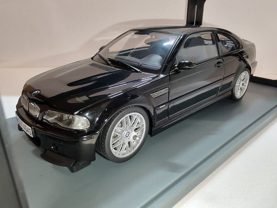 オートアート BMW M3 CSL E46 1/18 ブラック