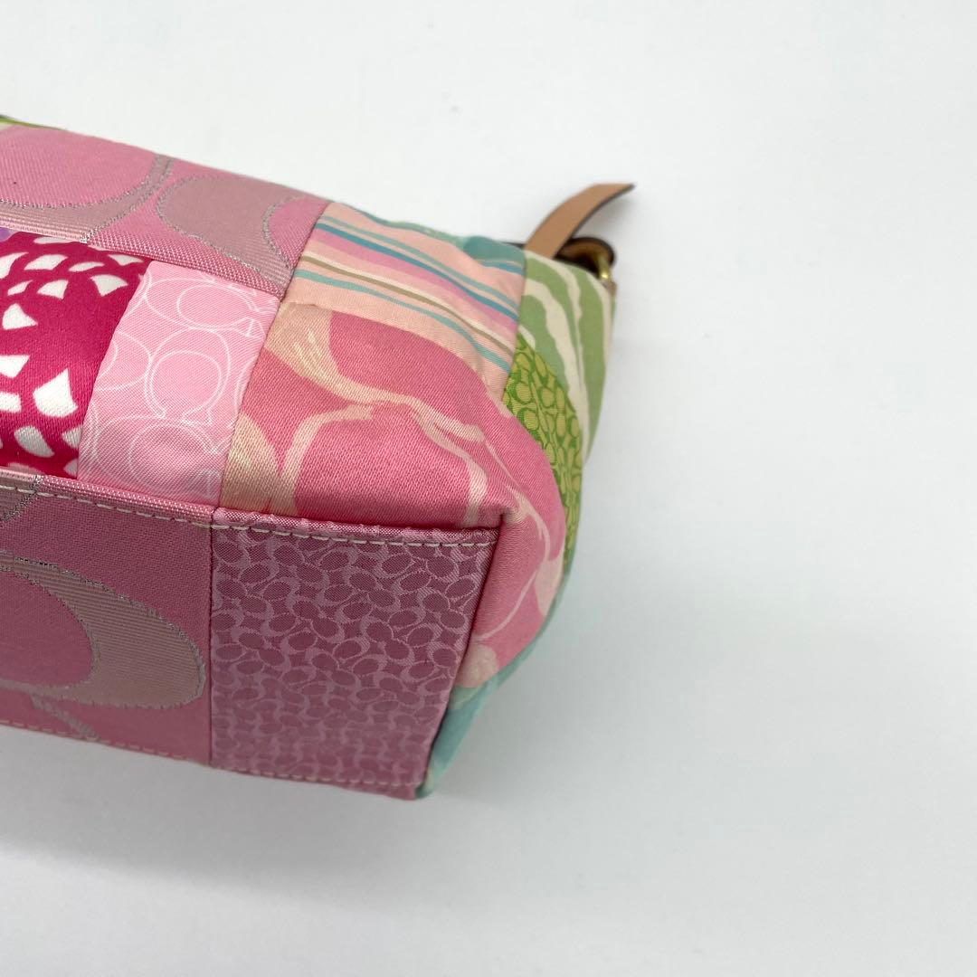 【美品】コーチ　ポーチ