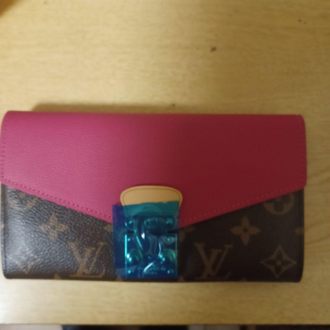 ルイヴィトンの財布