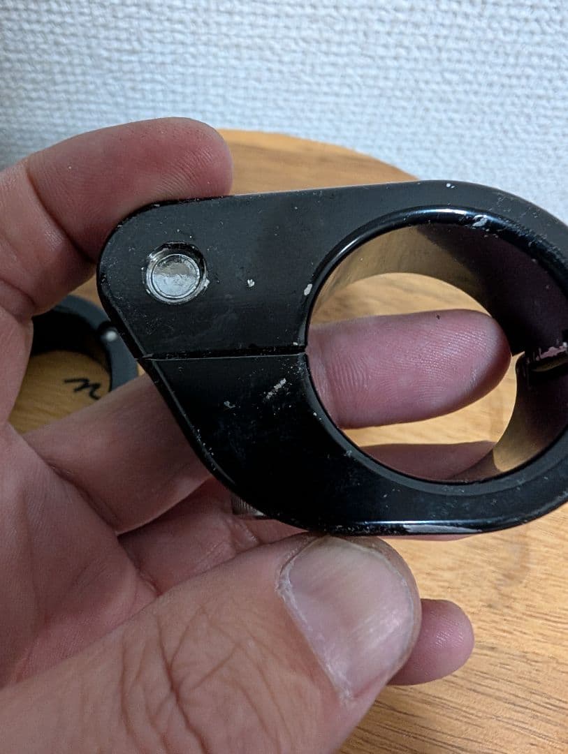 ビルトウェル　メータークランプ　ハーレー