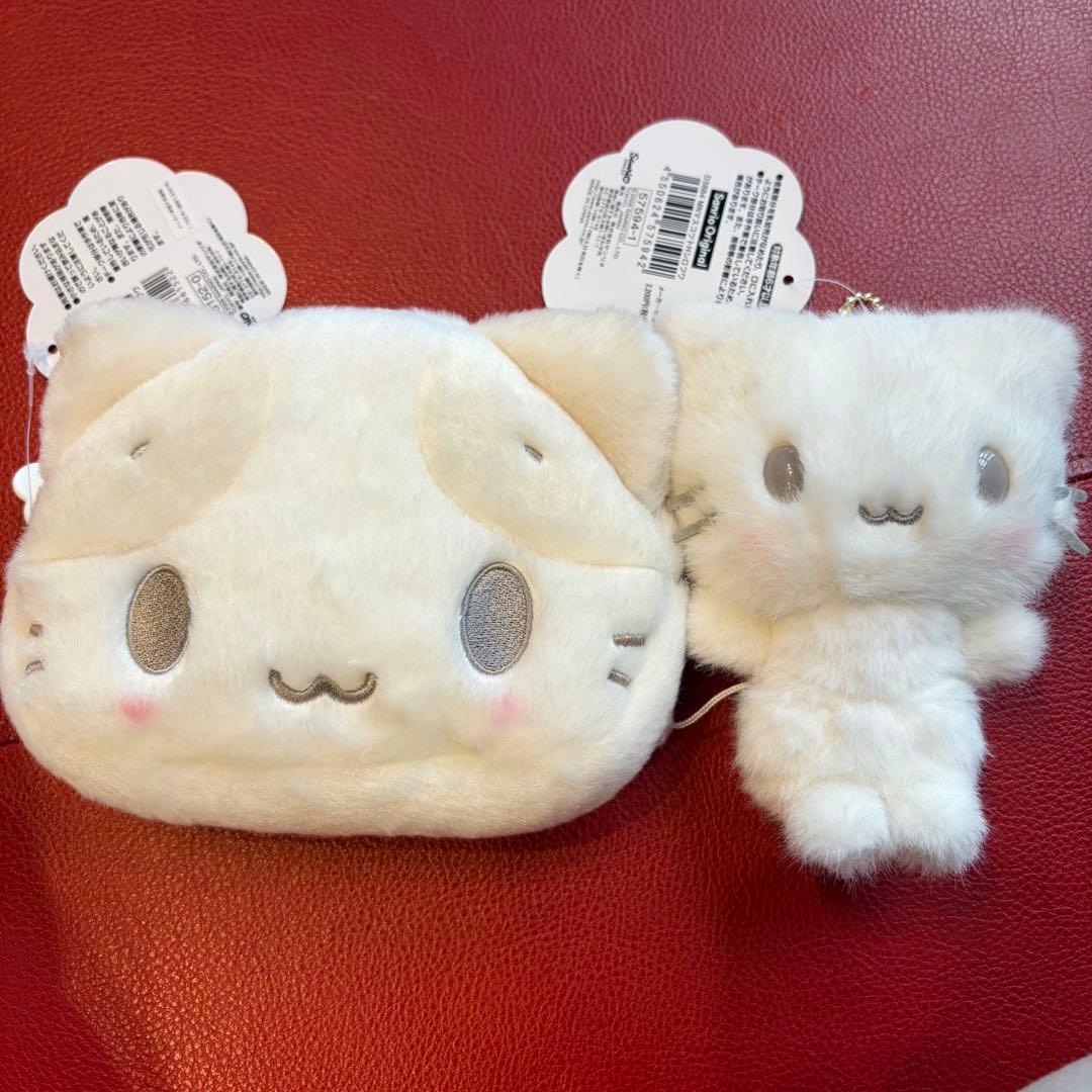 サンリオ しろふわ雲 マシュマロみたいなふわふわにゃんこ マスコット