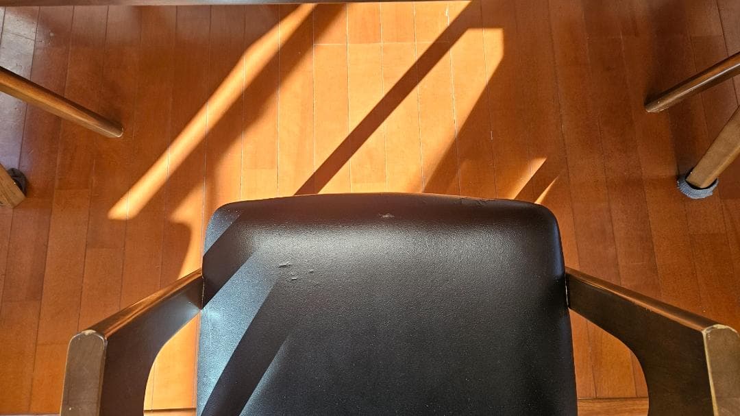 【関家具製】【岐阜引取】ダイニング5点セット4人掛けテーブルアームチェア