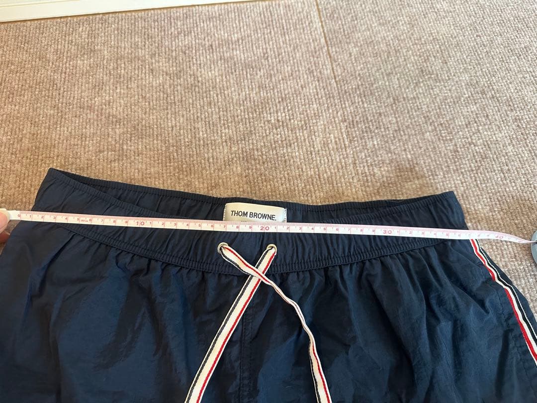 値引き！THOM BROWNE ネイビー 水着