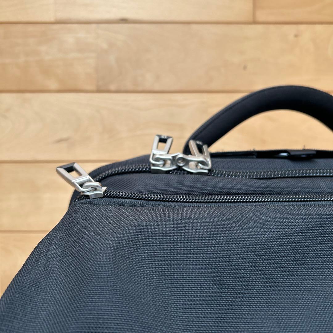 BURTON ブラック 大型キャリーケース2輪