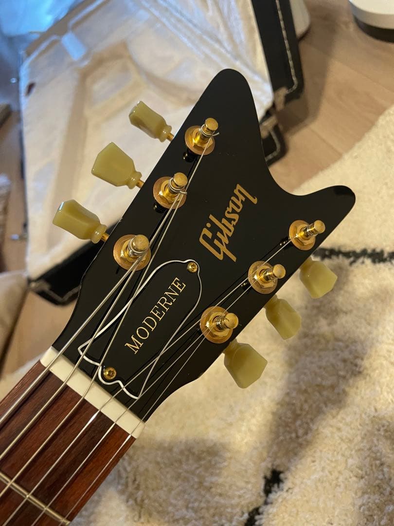 Gibson Moderne ギブソン モダーン