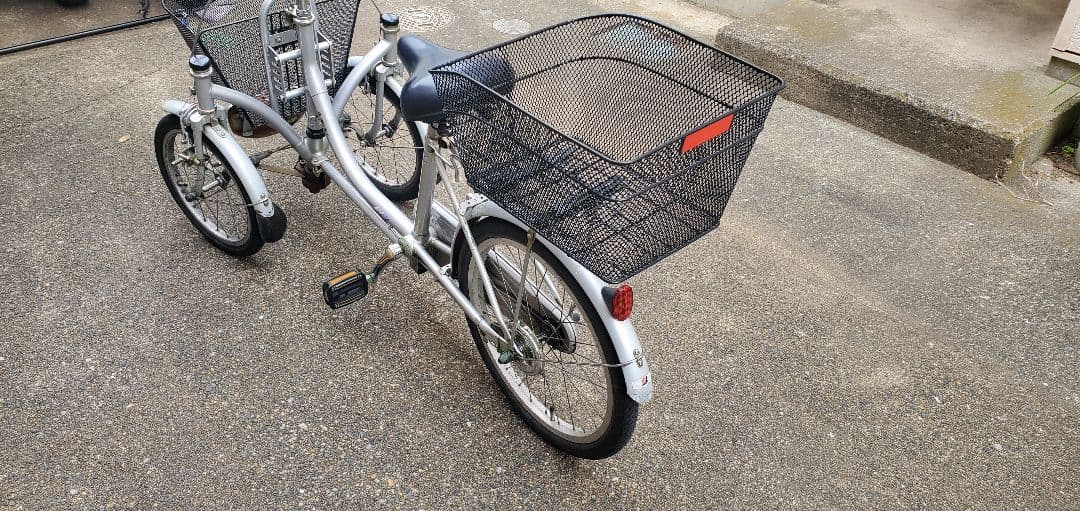 ブリジストン三輪自転車