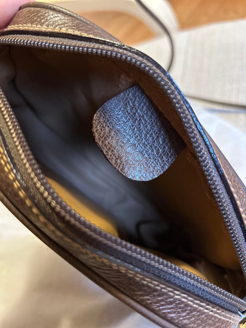 オールドグッチGGパターン シェリーライン　レザーショルダーバッグ