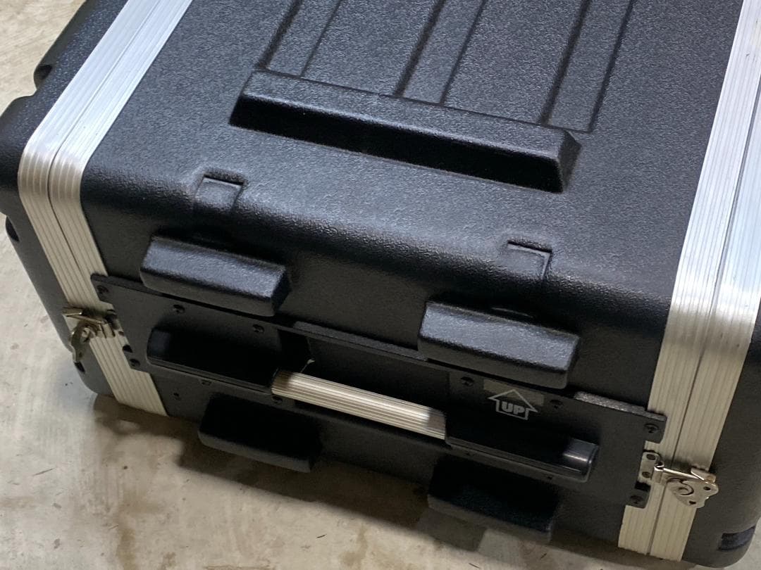 classic pro 6u ラックケース　軽量