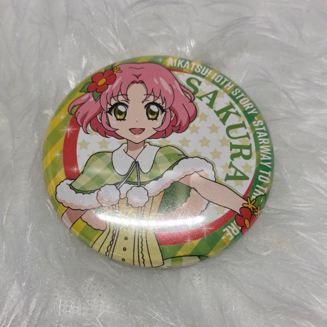 アイカツ！ 北大路さくら 缶バッジ チケットライク ステッカー - メルカリ