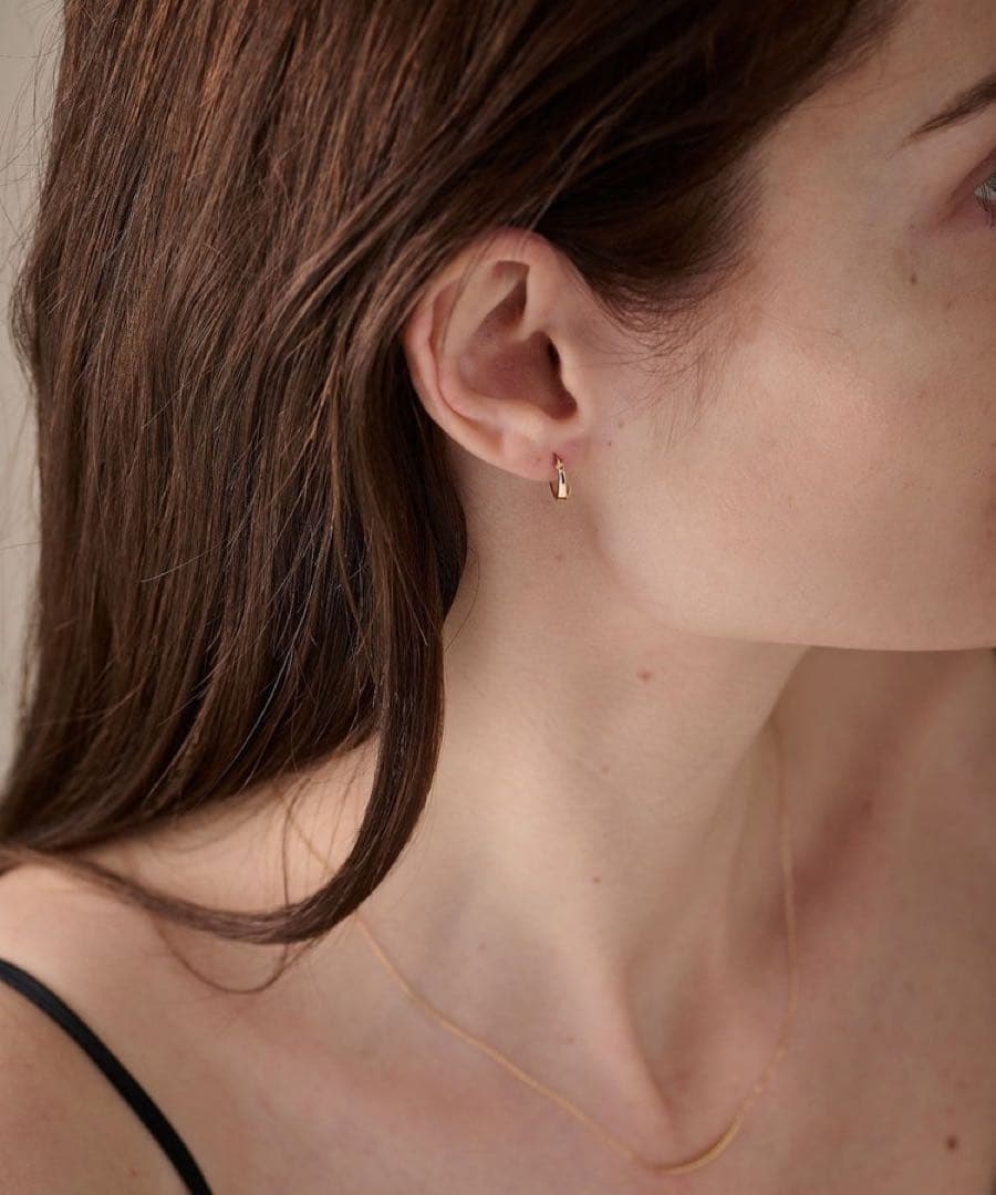 ete⭐︎ フープピアス片耳⭐︎K10イエローゴールド - メルカリ