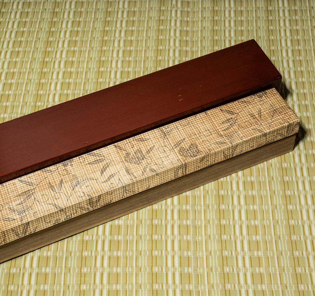 掛軸-984　山村耕花　兎　共箱　個展出品作　松坂屋シール