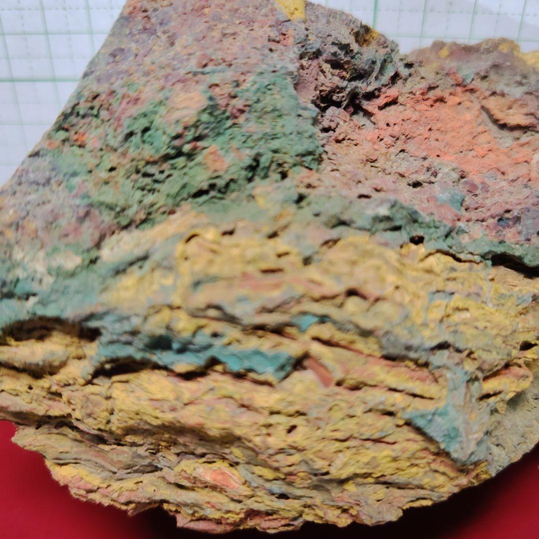 多彩な色の自然石（津軽錦石）原石、管理No．71238