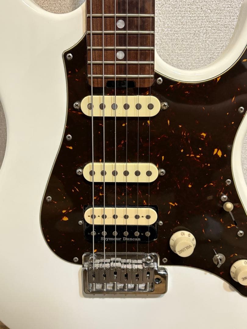 ESP Edwards E-SN-ALR ストラト　エレキギター