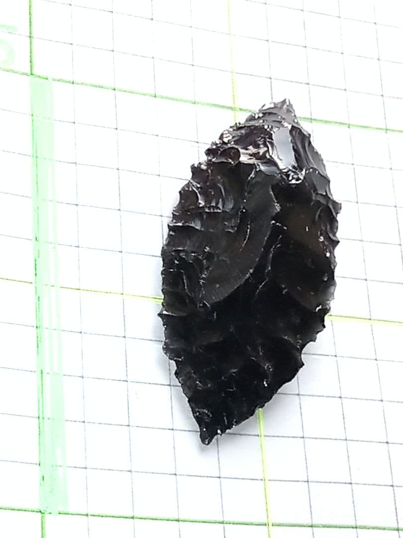 アイヌ仕様矢じり 尖頭器 d 石器 黒曜石 葉っぱnice 模写