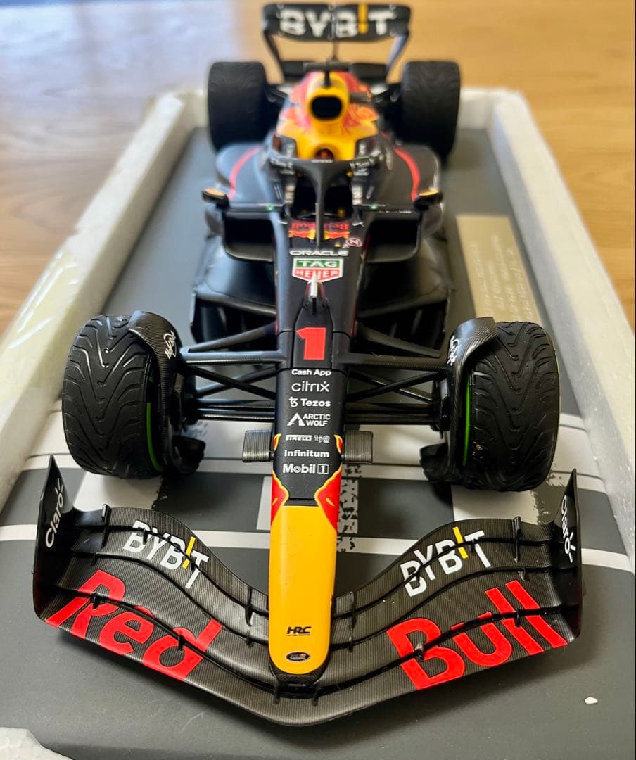 BIDBUY公式アカウント01専用 レッドブルホンダ M.フェルスタッペン 日本