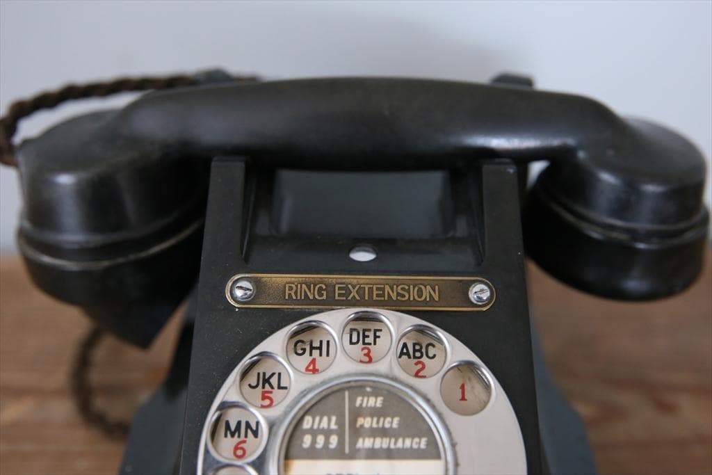 英国アンティークダイヤル式黒電話機/テレフォン/レトロオブジェ(74-99-2)