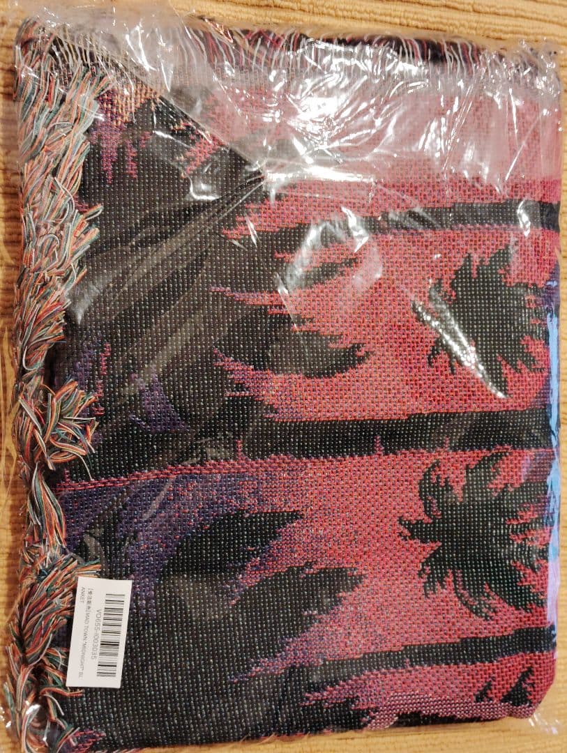 MAD TOWN BLANKET マッドタウン ブランケット vaultroom - メルカリ