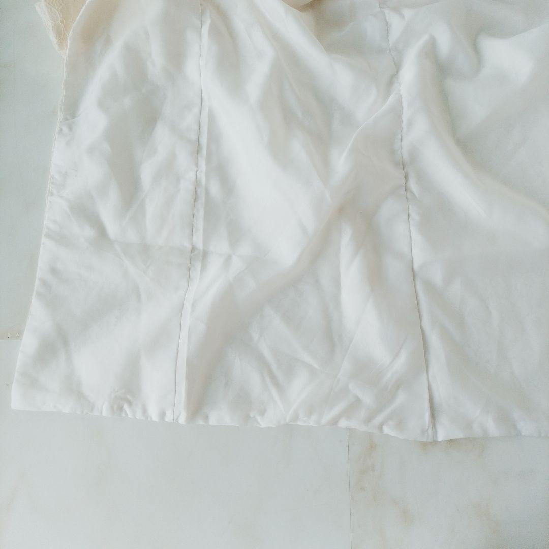 試着のみ】ホワイトレース振袖 パールとフリルの重ね衿つき 成人式