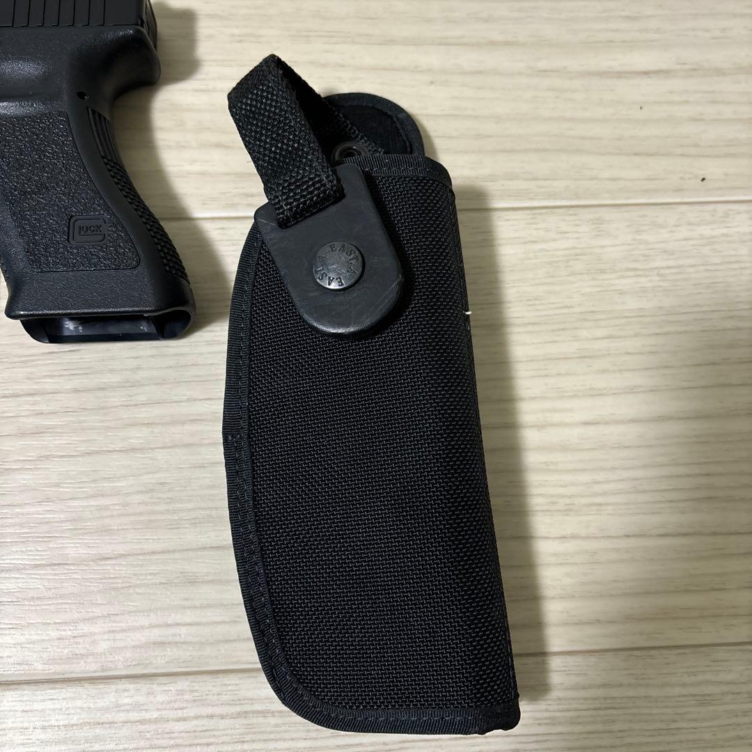 GLOCK 17 ガスブロ　マガジン2本