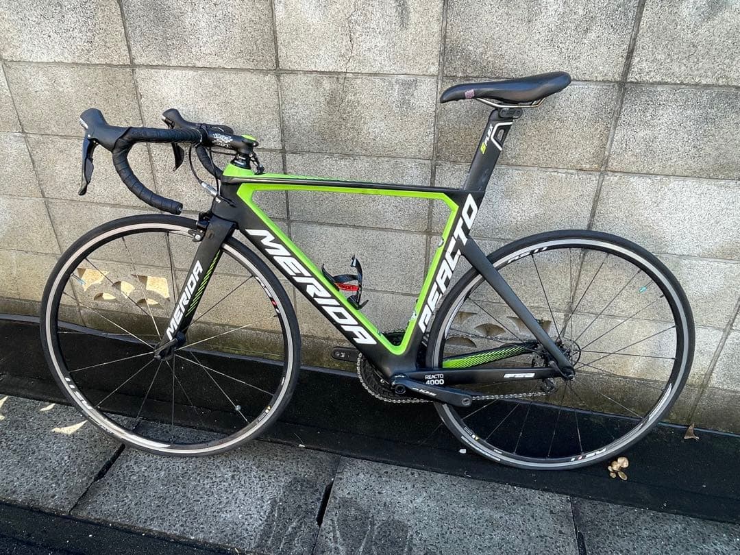 MERIDA RIACTO4000 フルカーボンロードバイク　送料無料