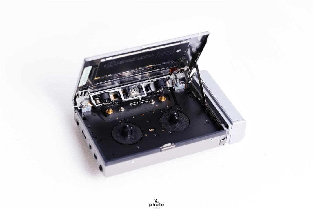 AIWA カセットプレーヤー 名機 高音質 HS-PX50 シルバー - メルカリ