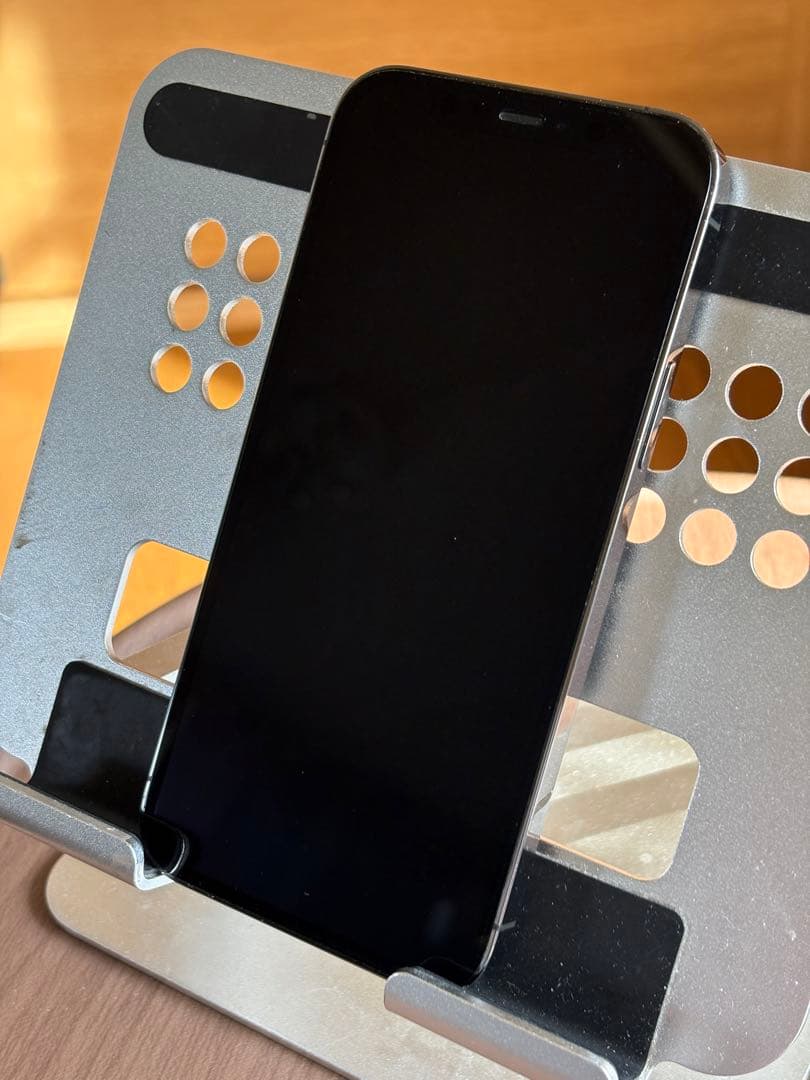 超美品】Apple iPhone 12 PROグラファイト トリプルカメラ