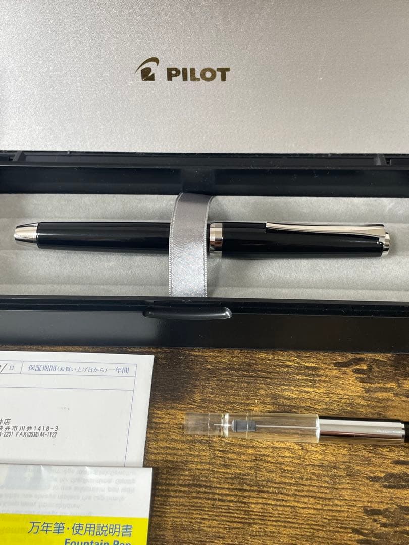 新品未使用 金属軸 エラボー SFニブ ブラック パイロッ