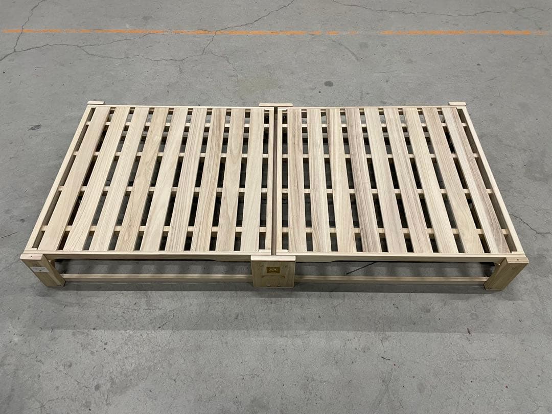 美品 桐の畳めるベッド 桐らくね 桐優 kiyuu 折り畳み式