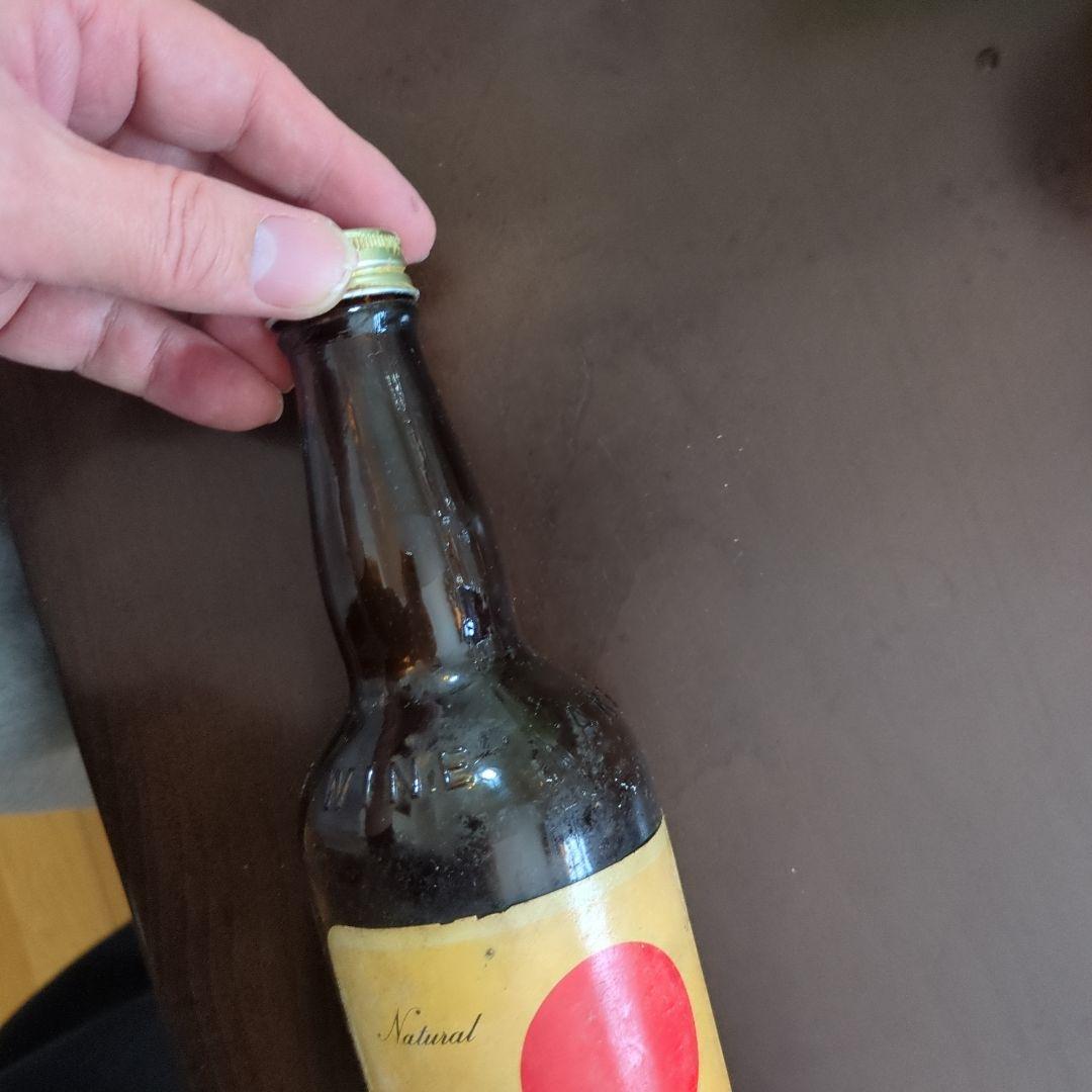 赤玉ポートワイン KOTOBUKIYA【空き瓶】汚れ 赤玉ポートワインの瓶 三