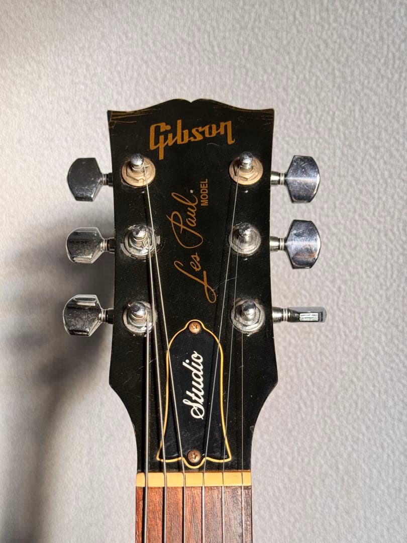 Gibson レスポールスタジオ｜ネック修理済・演奏問題なし - メルカリ