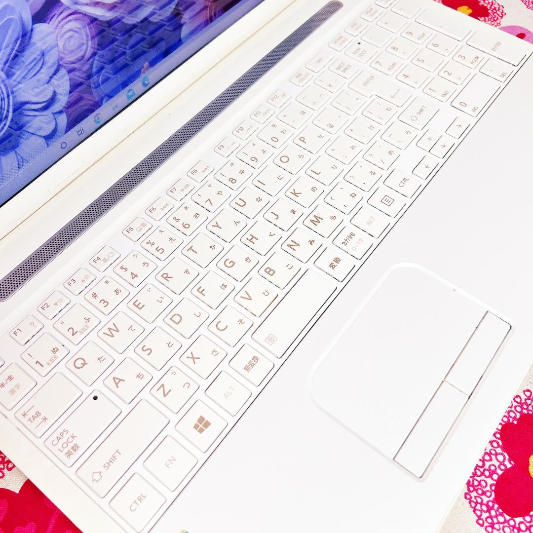 110【データ保存大容量1000GB❣️】メモリ8GB✨カメラ✨ノートパ