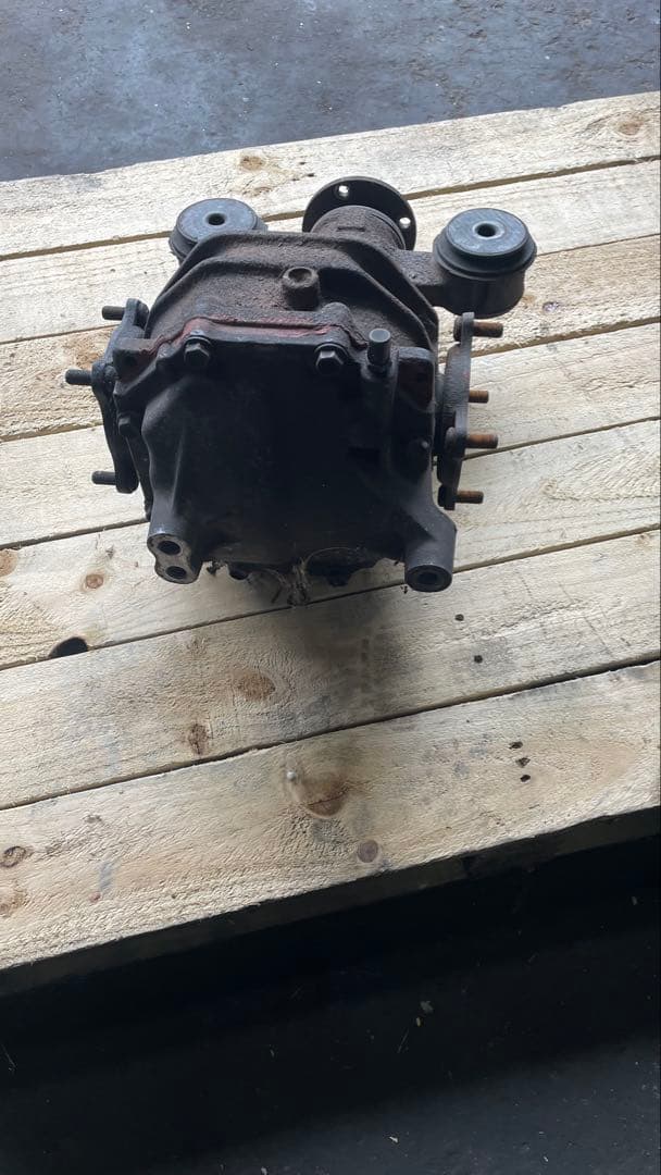 アルテッツァ GXE10 トルセン リア デフ ファイナル4.1 純正品