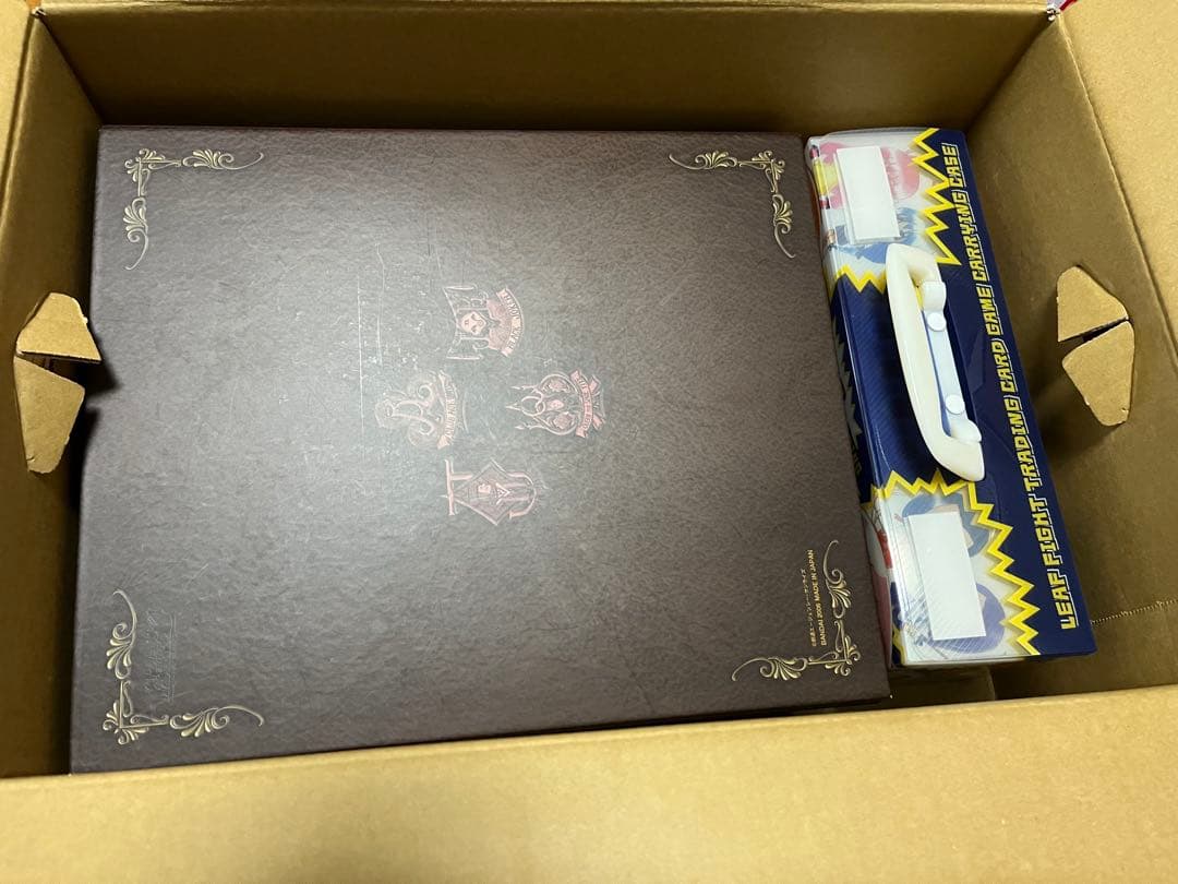 Leaf Fight リーフファイト ストレージ・バインダー入り 限定ケース付き