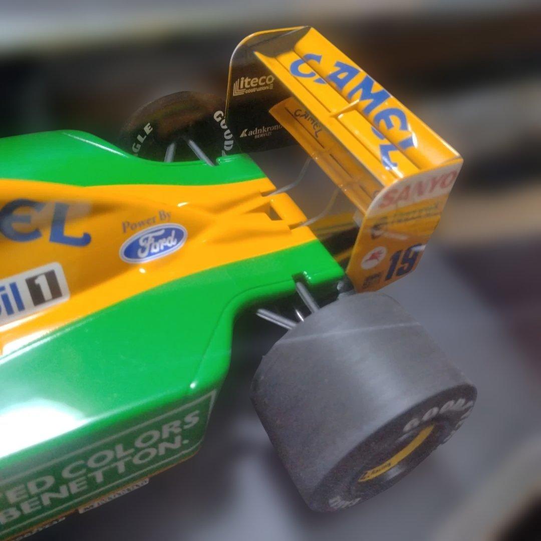 1/18 ベネトン B192 シューマッハ モナコ 1992 キャメル