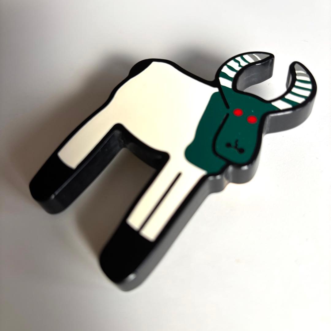 美品✨ MARNI ブローチ 動物モチーフ 樹脂 保存袋付き 美品✨ MARNI