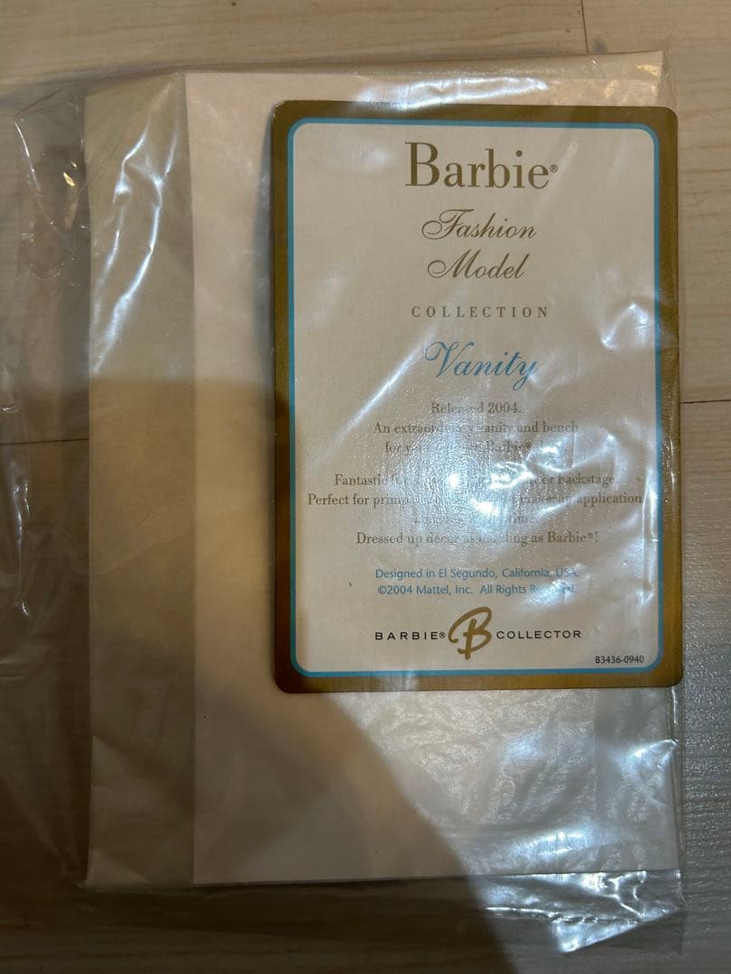 未使用品】バービー ファッションモデル Vanity Gold Label - メルカリ