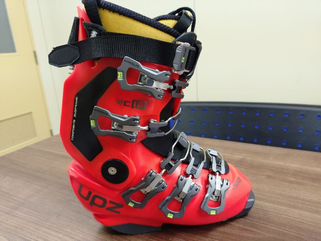 UPZ ブーツRC12とインチューションサーモインナー