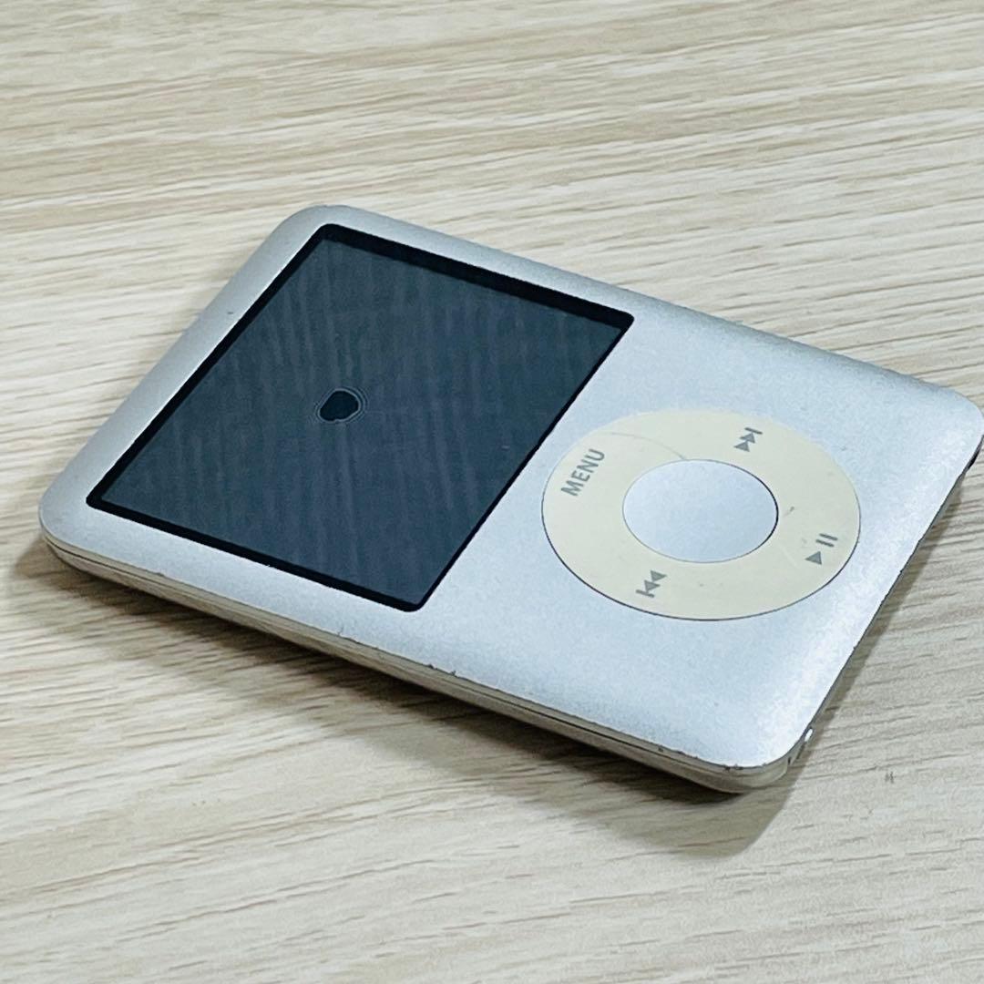 Apple iPod nano 第3世代 4GB シルバー A1236 動作品 - メルカリ