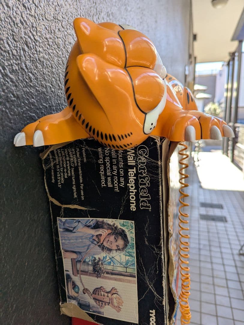 ガーフィルド、超レア壁掛け電話機(ジャンク品)】1981 米国買付け 中古美品