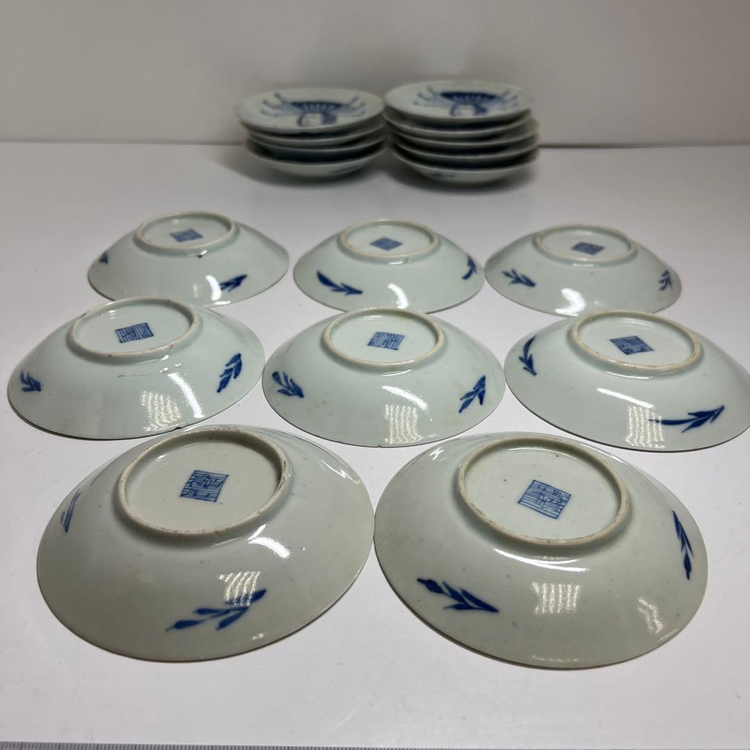 中国清朝時代 青花美人画小皿17枚 木箱 直径約11.5㎝東