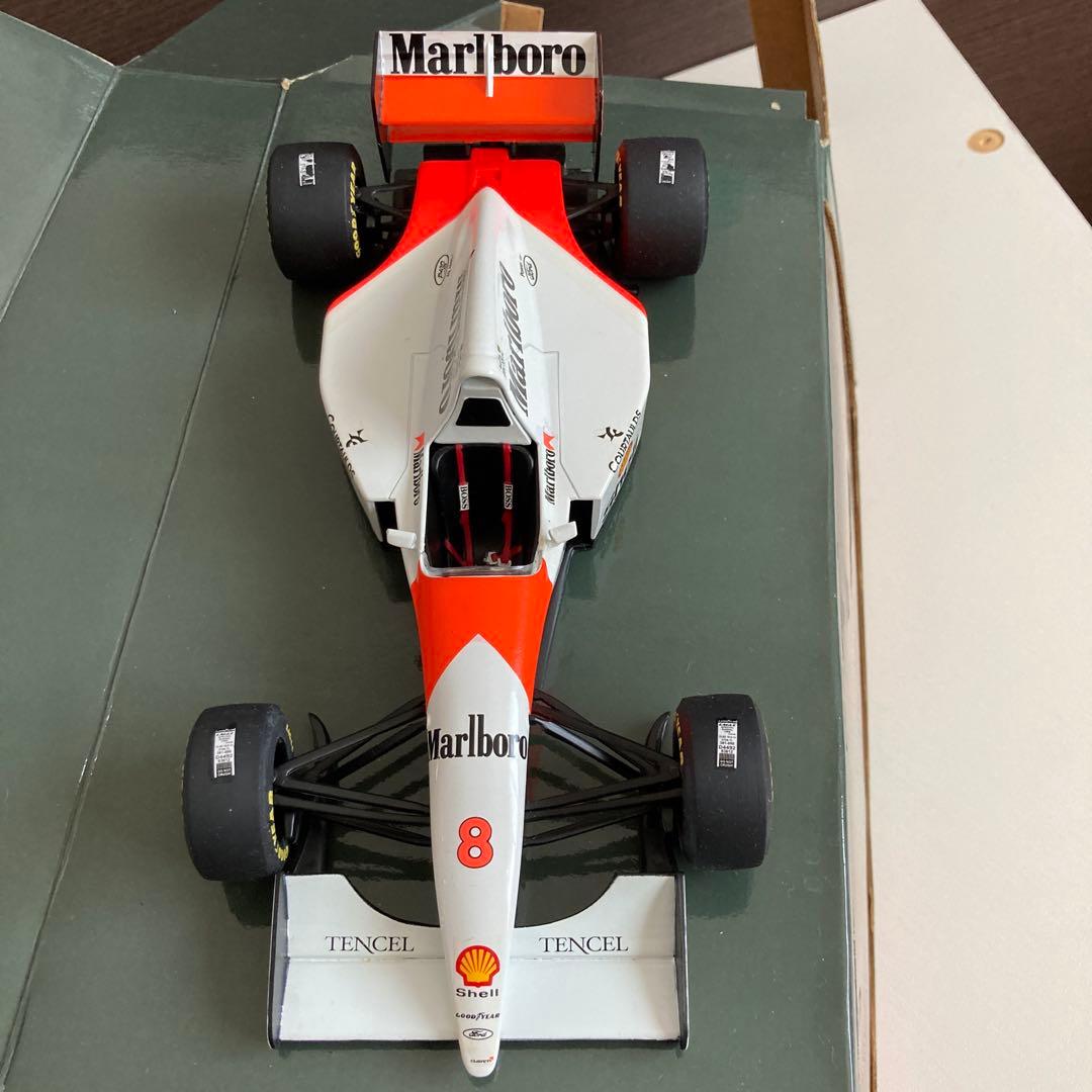 ミニカー McLaren Marlboro MP4/8 FORD HB D7 1/18