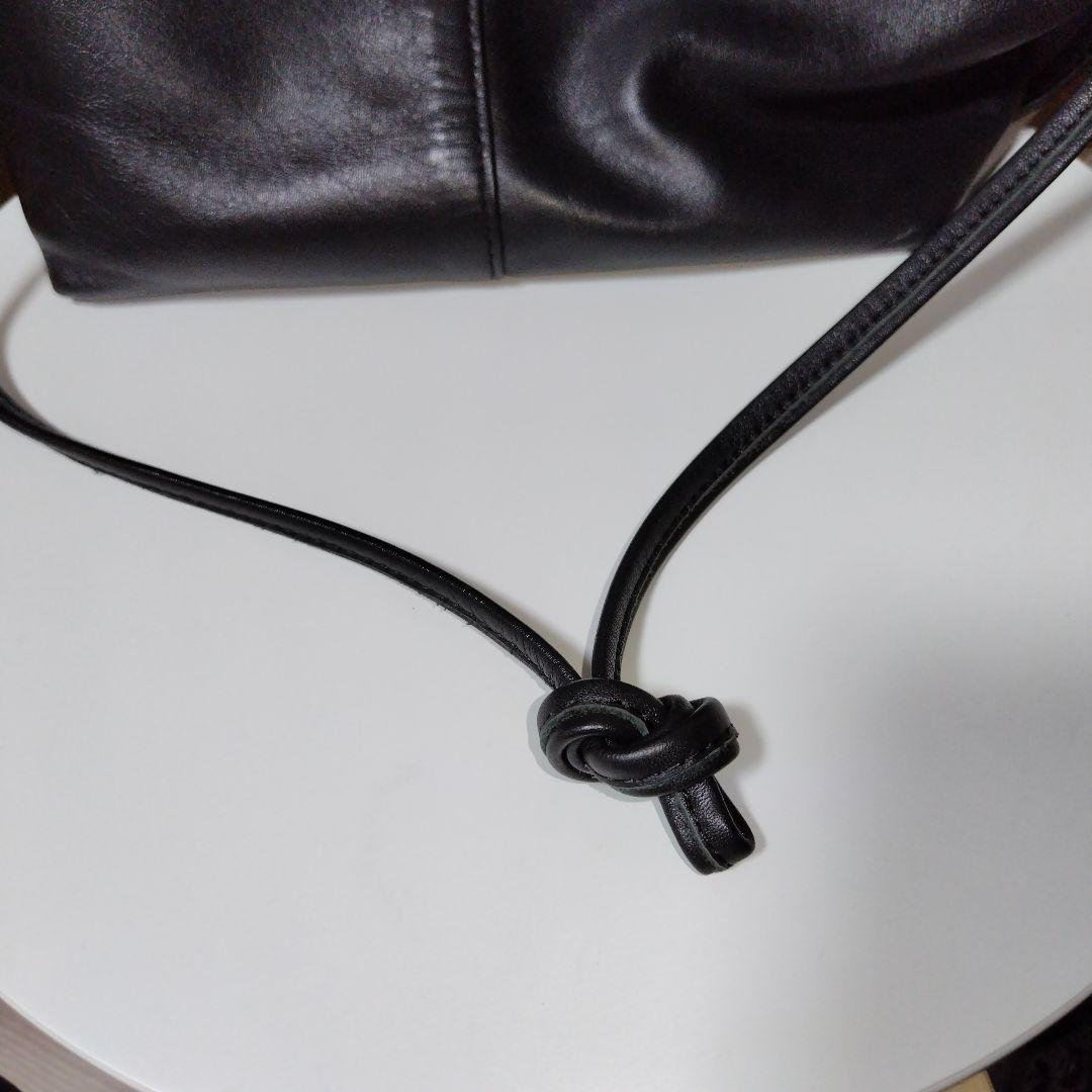 【美品】イアパピヨネ センターポイントトートバッグS 本革 ブラック