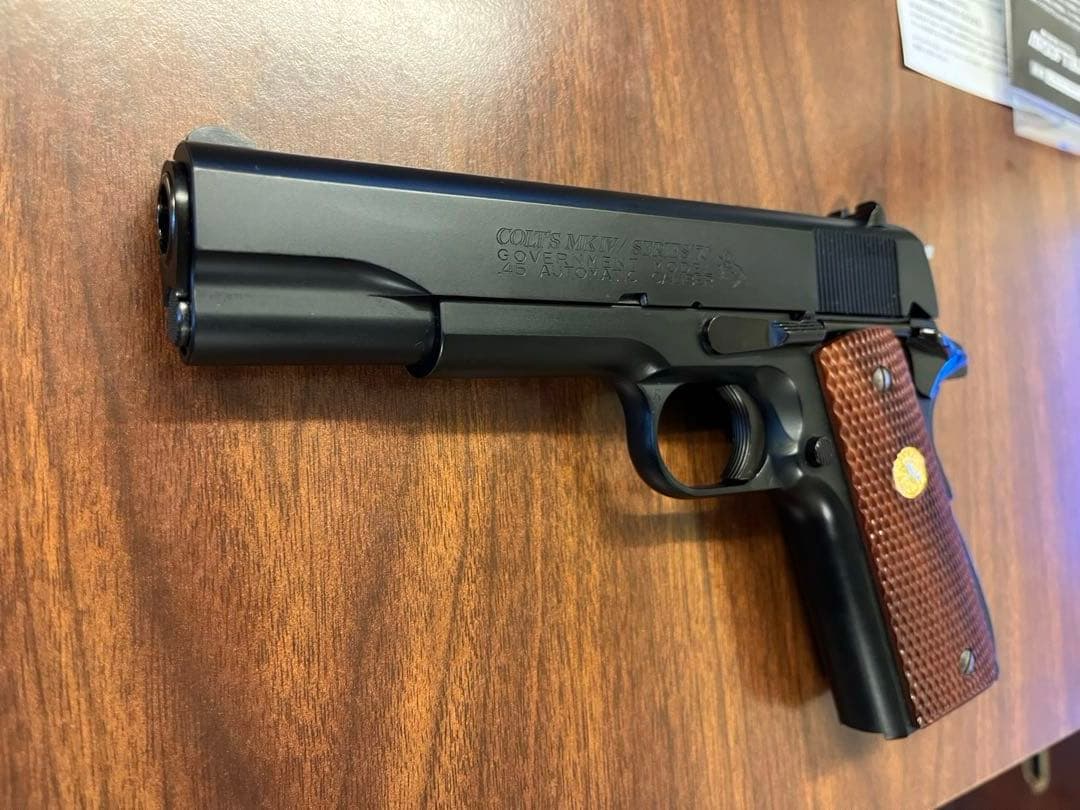 ウエスタンアームス M1911 2点セット 実物ケース付き！