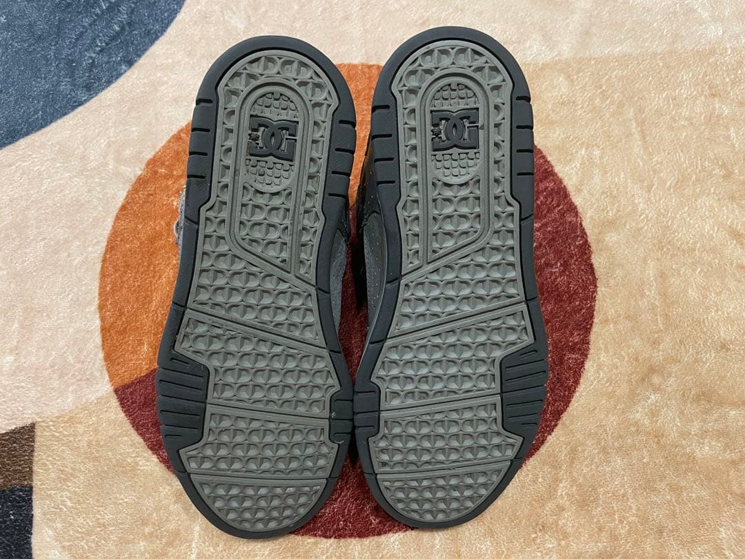 【美品】DC SHOES× STAR WARS コラボ マーブルグレー 27cm