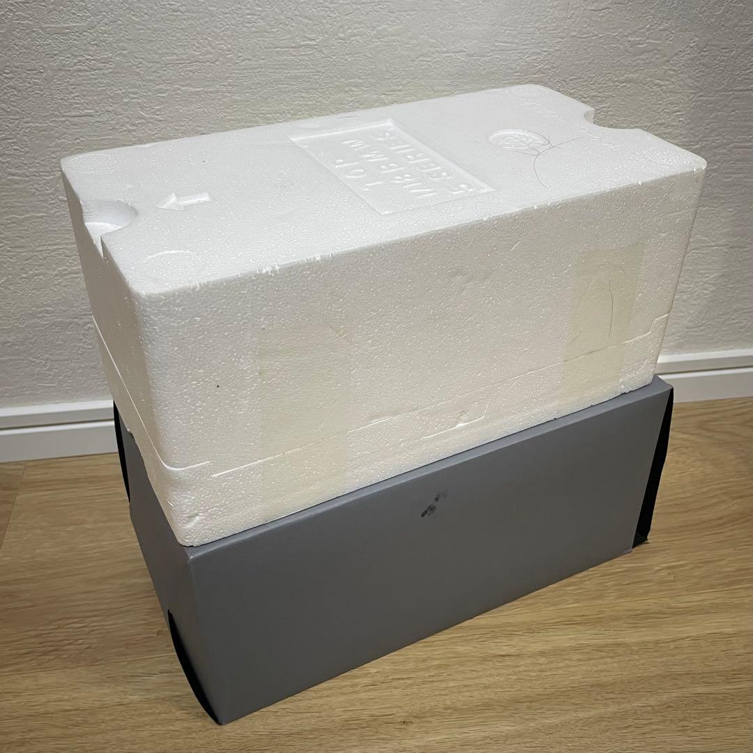 京商 1/18 BMW 5シリーズ （ER） ブルー